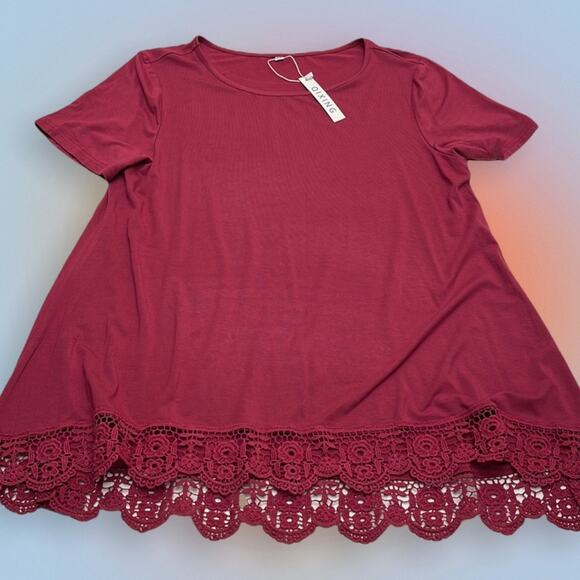 QIXING Women’s XL Red Lace Bottom Short Sleeve Top - Picture 1 of 3